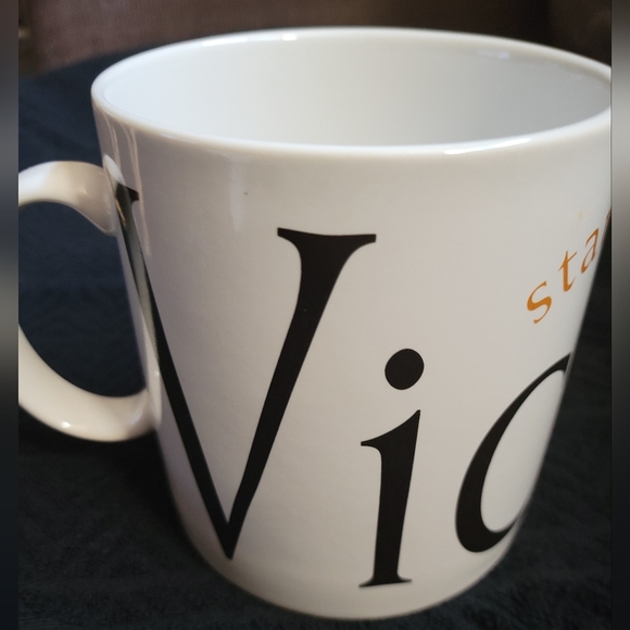 Starbucks 1994 Victoria, BC 20 oz Mug - Picture 3 of 7